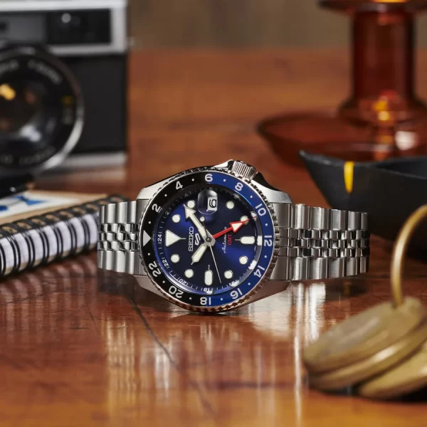 Seiko 5 Sports GMT SSK003K1_2