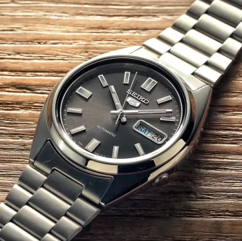 Seiko 5 SNXS79