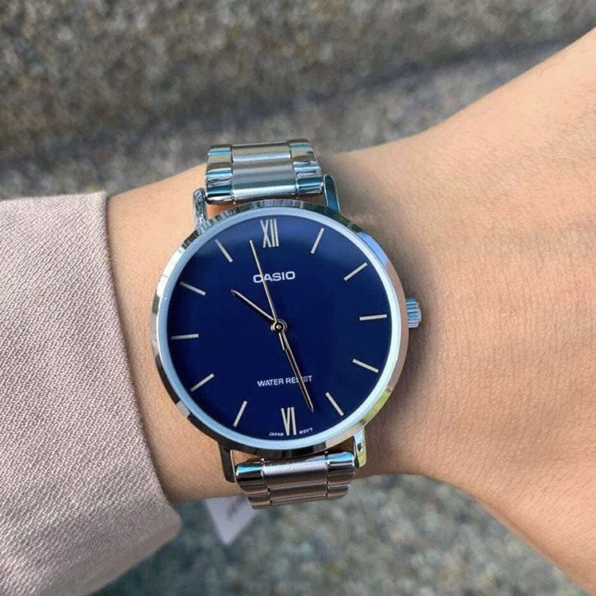 Casio MTP-VT01D-2BUDF