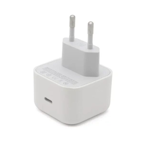 Apple 40W Dynamic Power Adapter prednja strana sa 60W Max oznakom