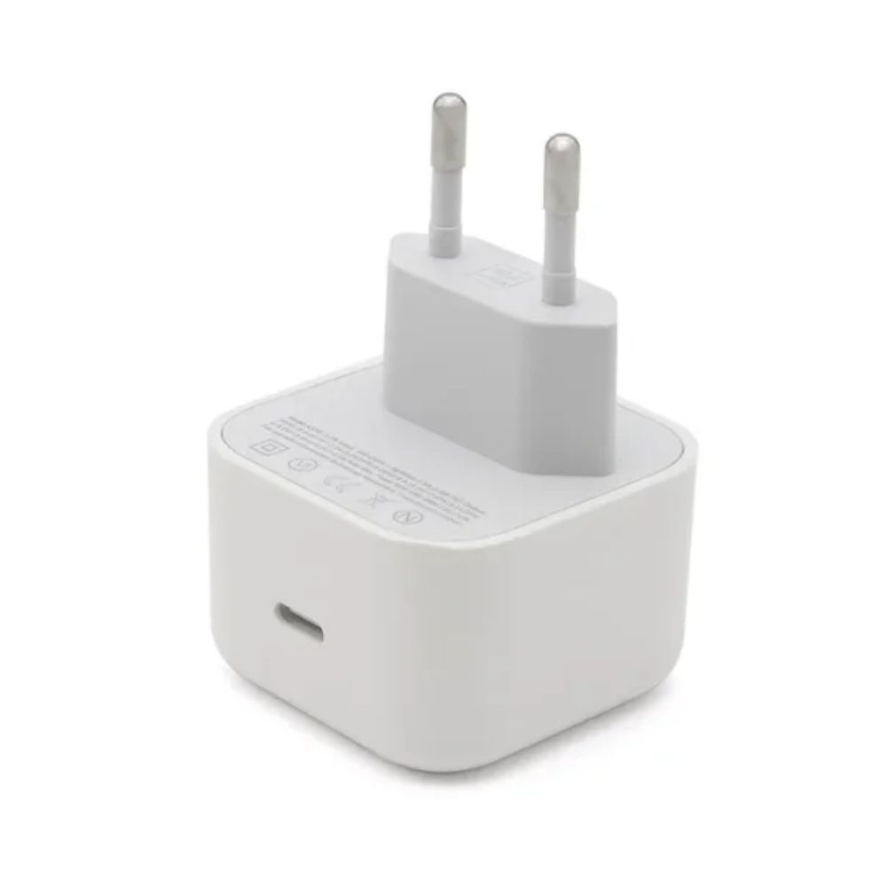 Apple 40W Dynamic Power Adapter prednja strana sa 60W Max oznakom