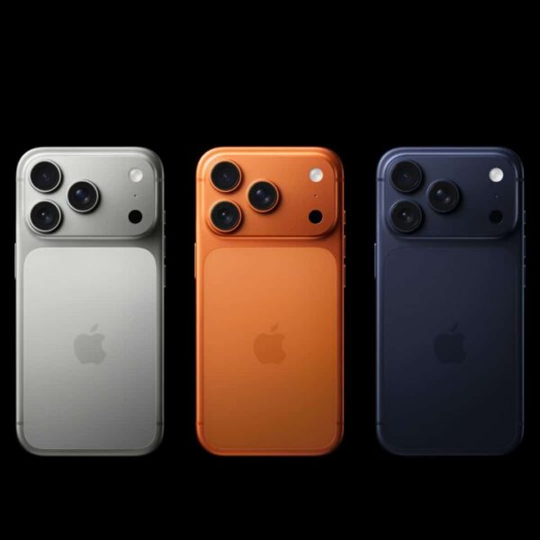 Pametni telefon Apple iPhone 17 Pro Max 1TB u Titanium bojama