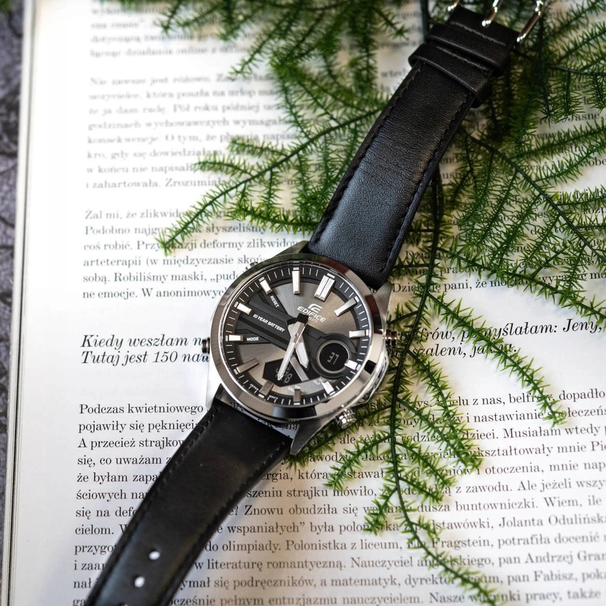 Casio Edifice EFV-C120L-8AEF - Image 5