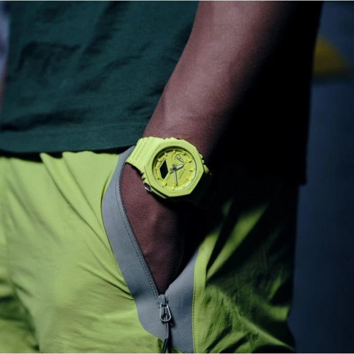 Casio G-Shock GA-2100-9A9ER žuto kućište i brojčanik žuta narukvica muški sat